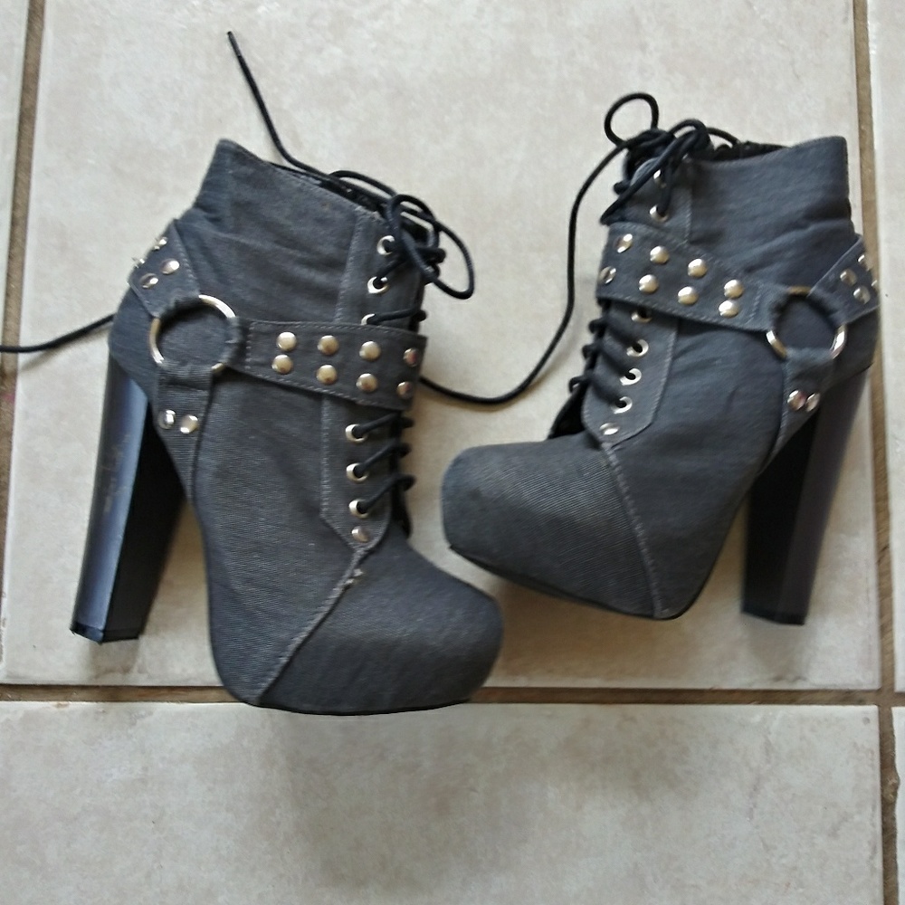 Studded lace-up ankle boots